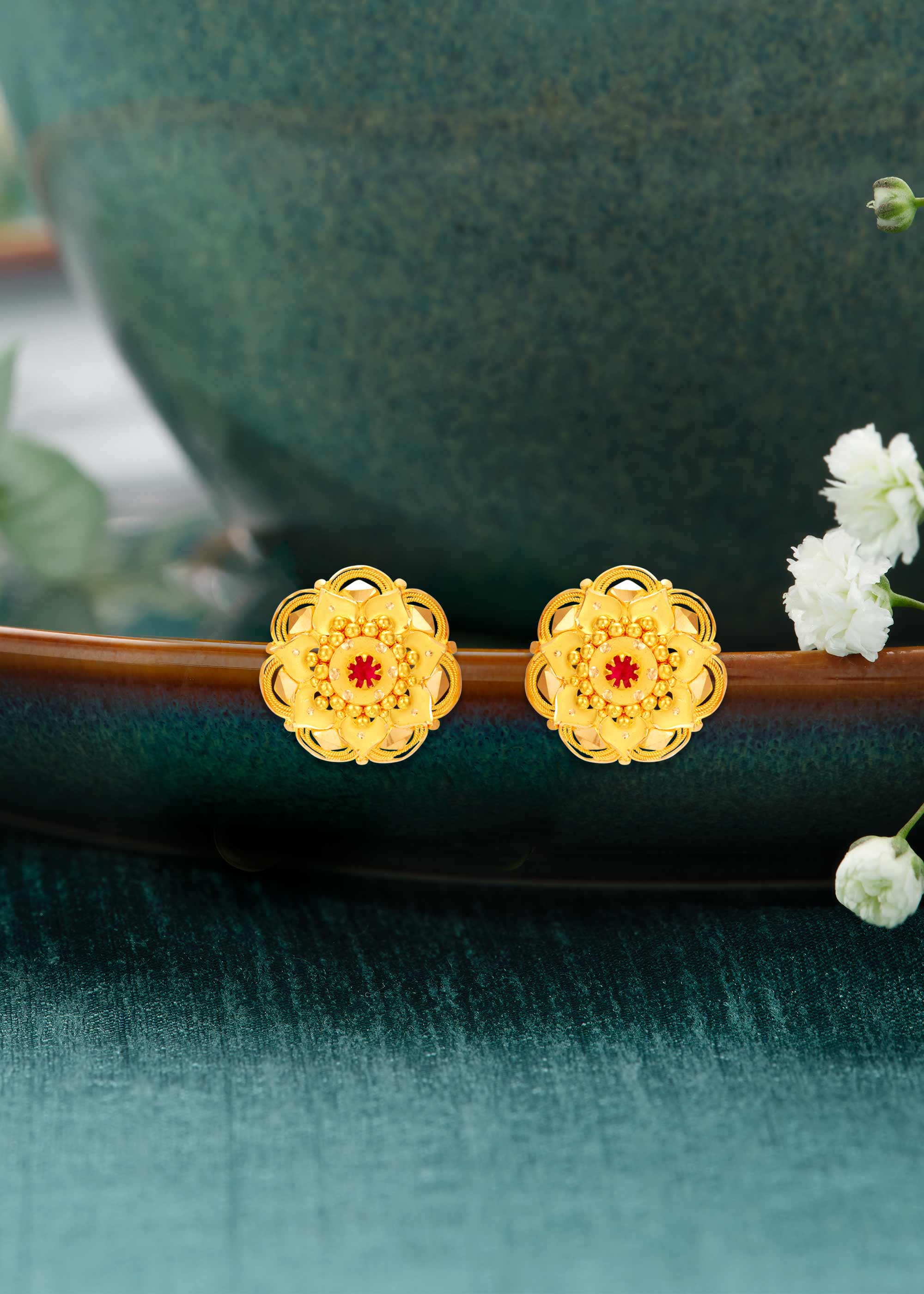 Bud Bloom 22K Gold Floral Stud Earring