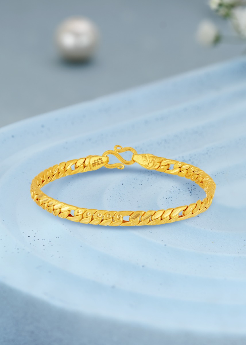 Gentle Hollow 22K Gold Bracelet