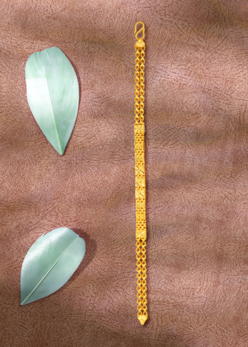Classic Hollow 22K Gold Chain Bracelet