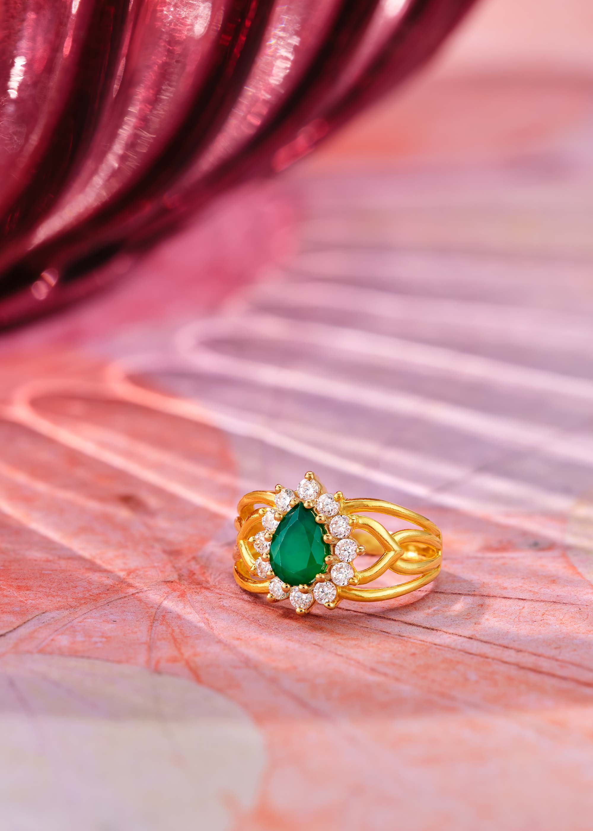 Emerald Zircon 22K Gold Party Finger Ring