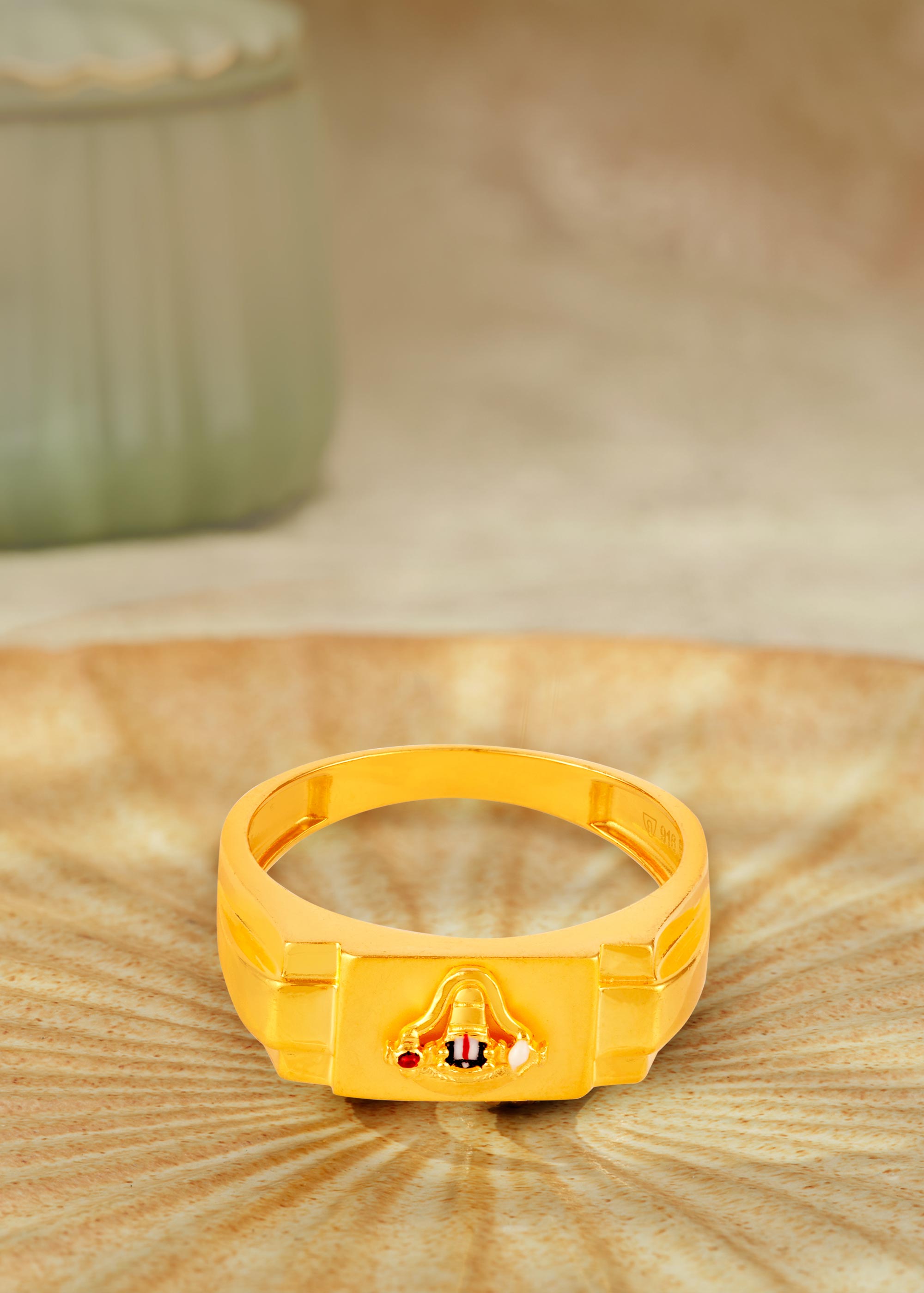 Traditional Balaji 22K Gold Finger Ring
