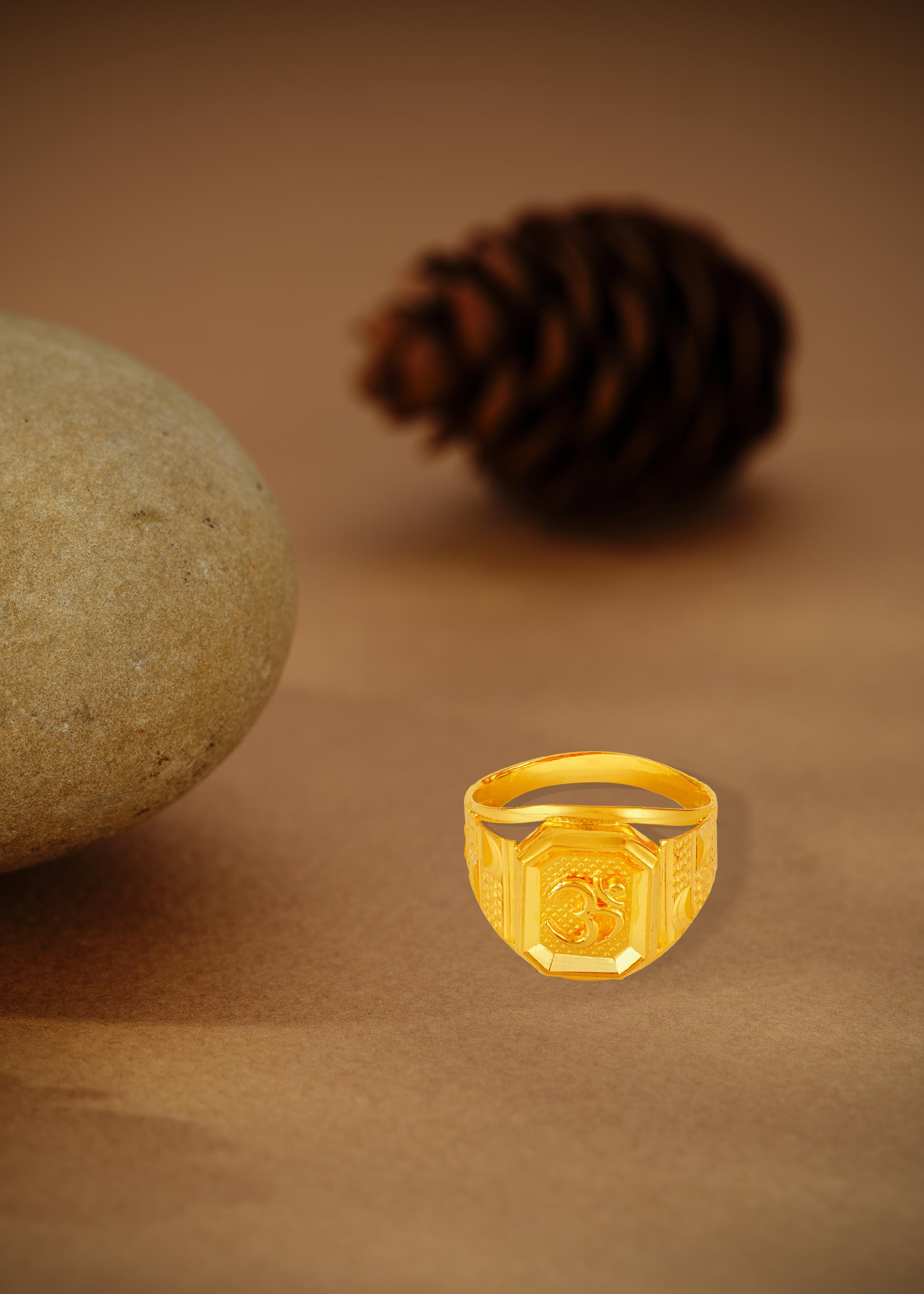 Patterned Charm 22K Gold Fancy Finger Ring