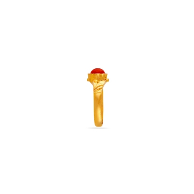 Tiny Traditions 22K Gold Green Finger Ring