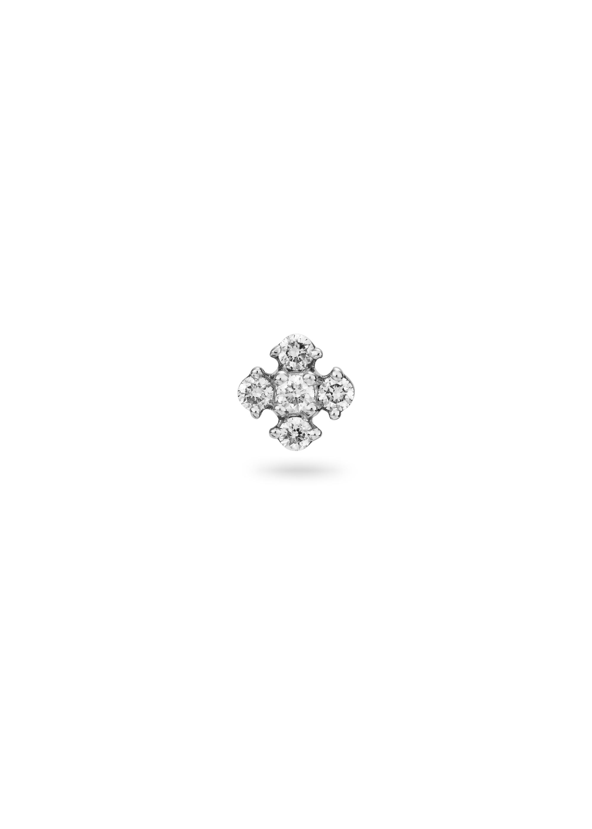 Heart of Elegance Diamond Nose Pin